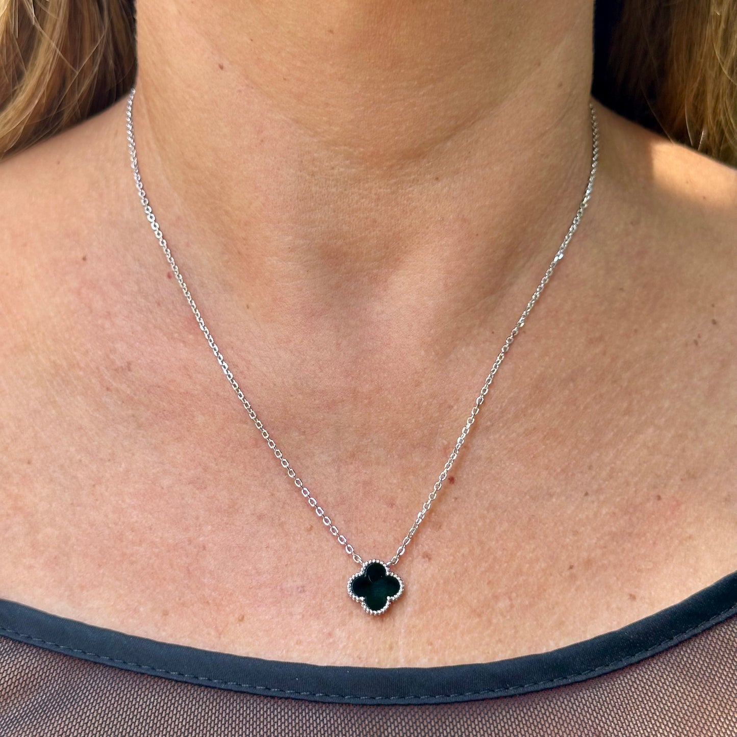 Flower Necklace in Sterling Silver 925