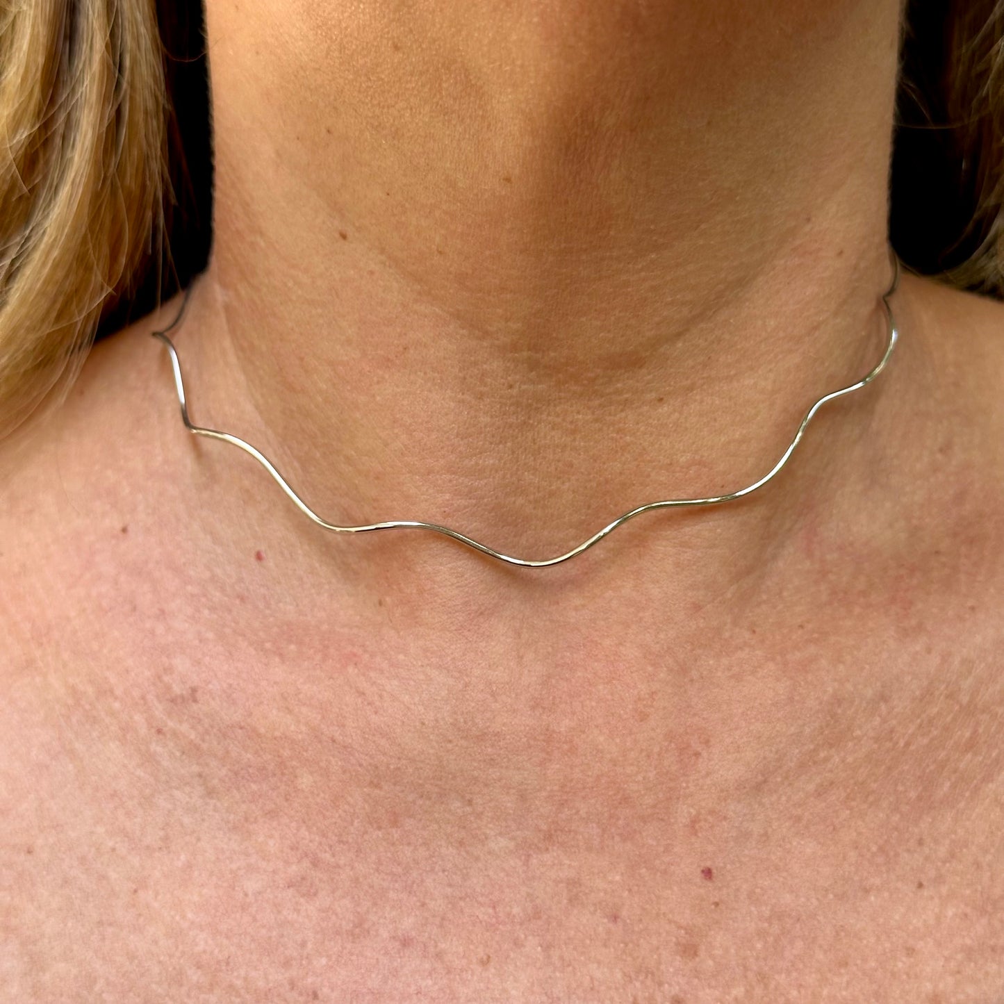 Wave Choker in 18K Gold Plated