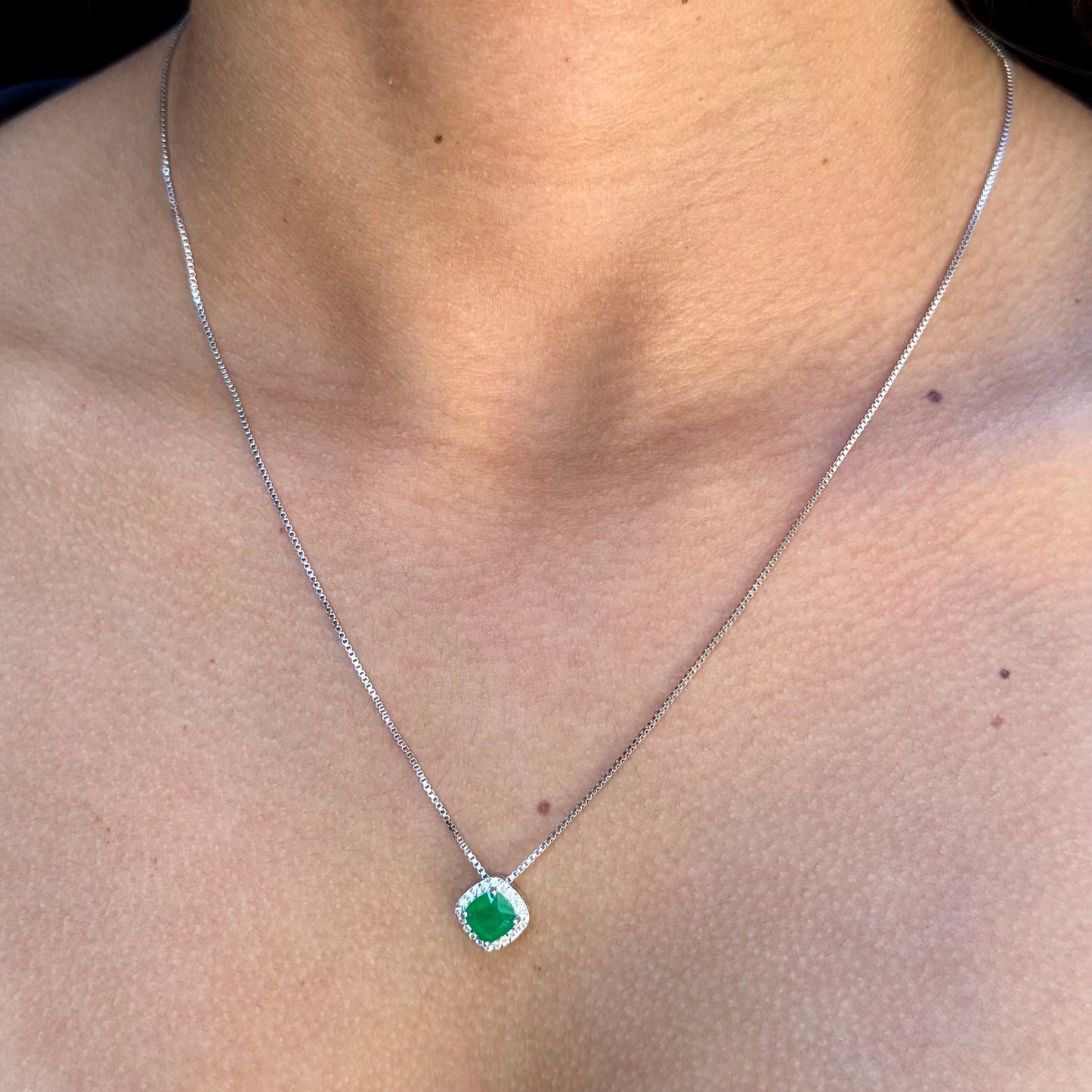 Square Necklace in 18K White Gold Plated