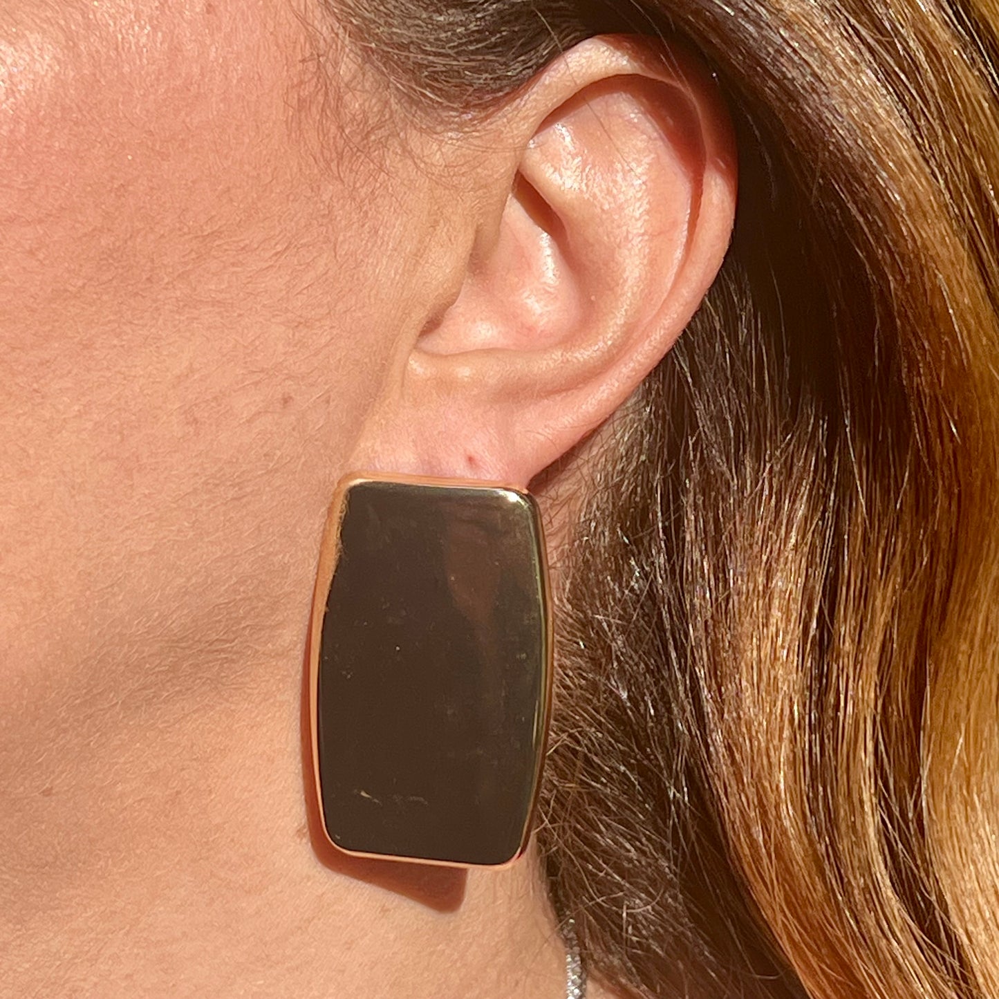 Flat Earrings in 18K White Gold Plated