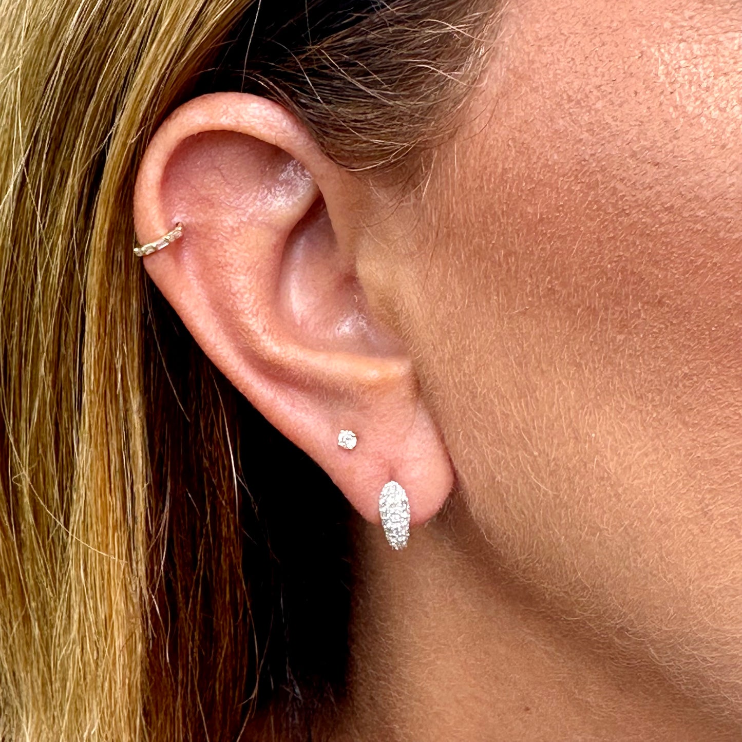 Vermont Earrings in 18K White Gold w/ Diamonds