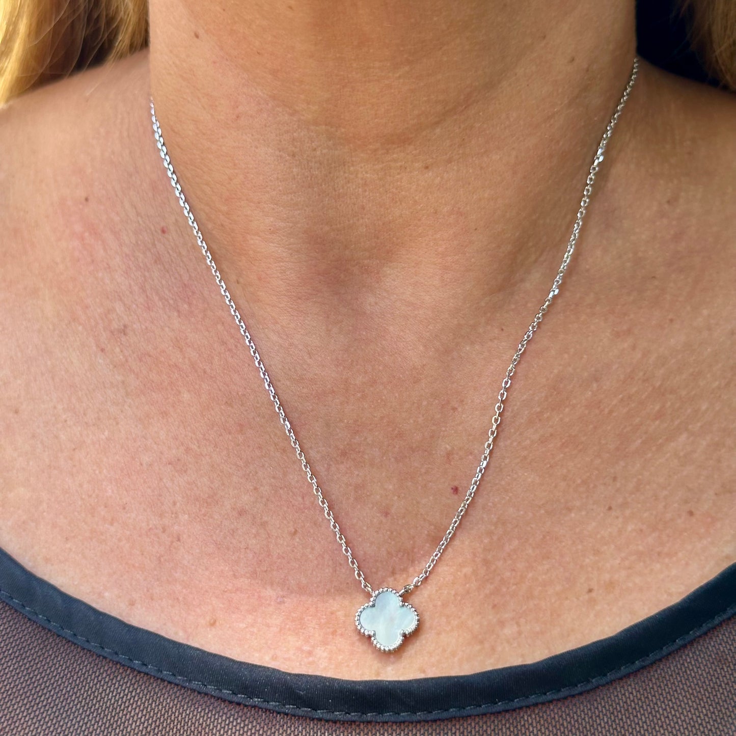 Flower Necklace in Sterling Silver 925