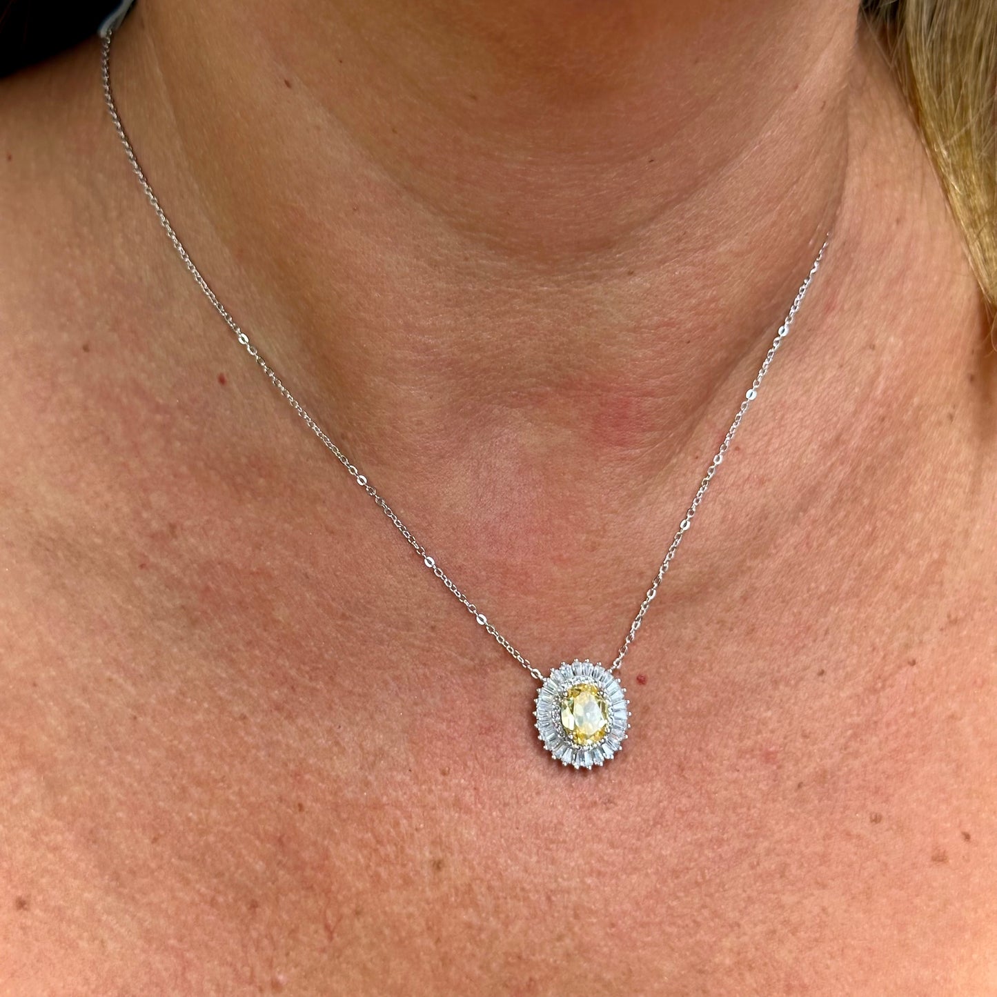The Sun Necklace in Sterling Silver 925