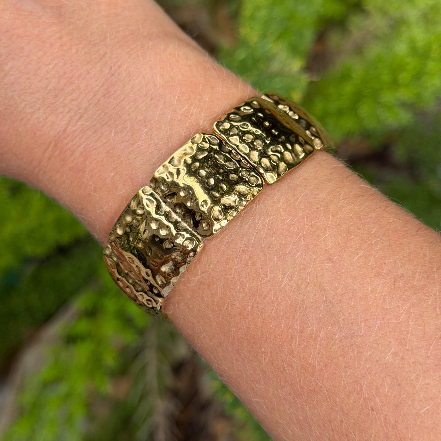 Hammered Bracelet in Stainless Steel 316L
