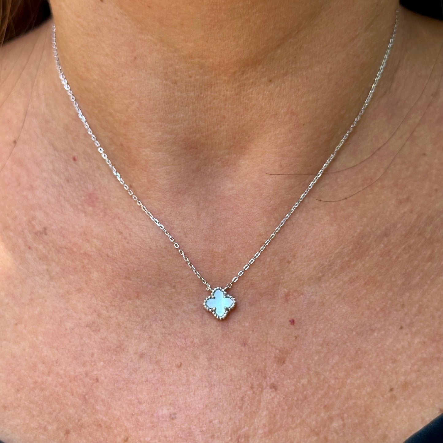 Flower Necklace in Sterling Silver 925