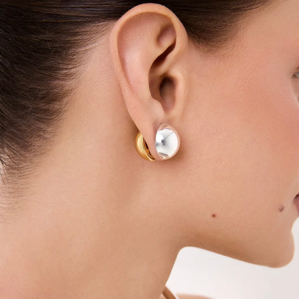 Pulso Earrings in 18K Gold Plated by Anna Prata