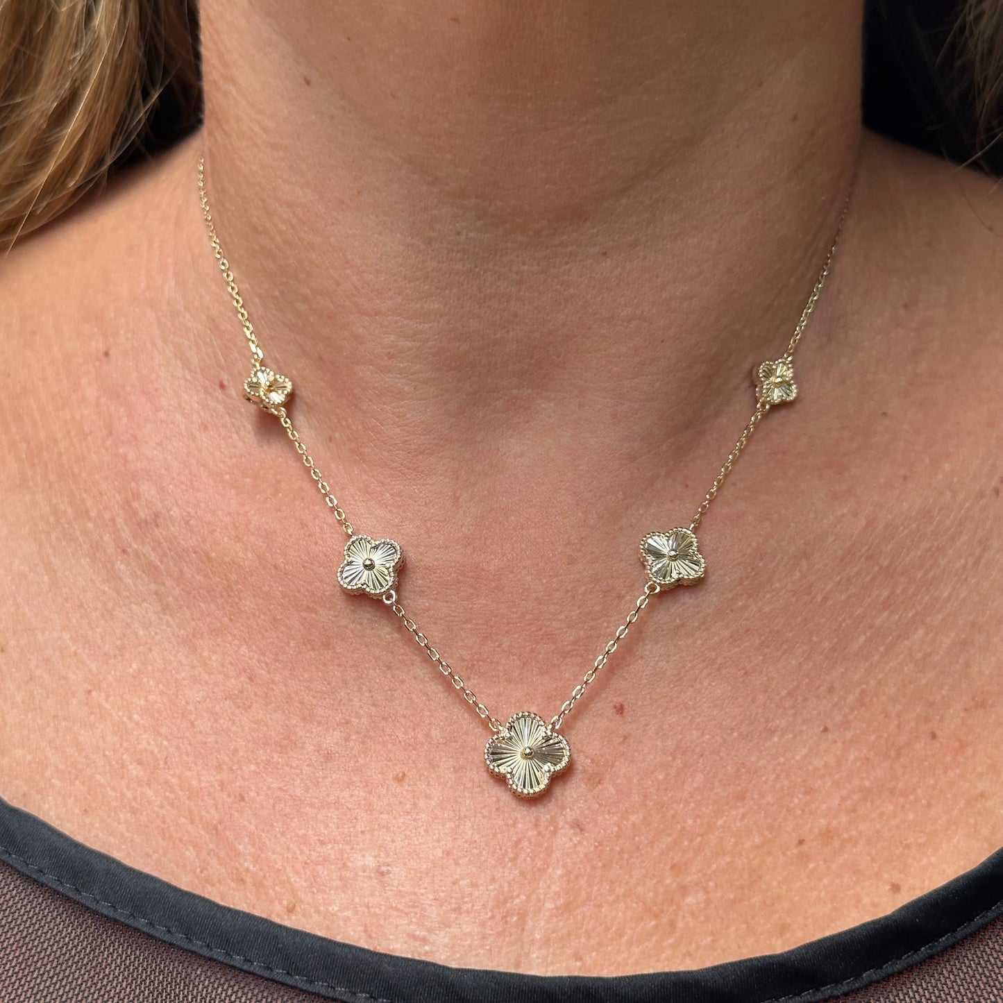 Five Flowers Necklace in Sterling Silver 925