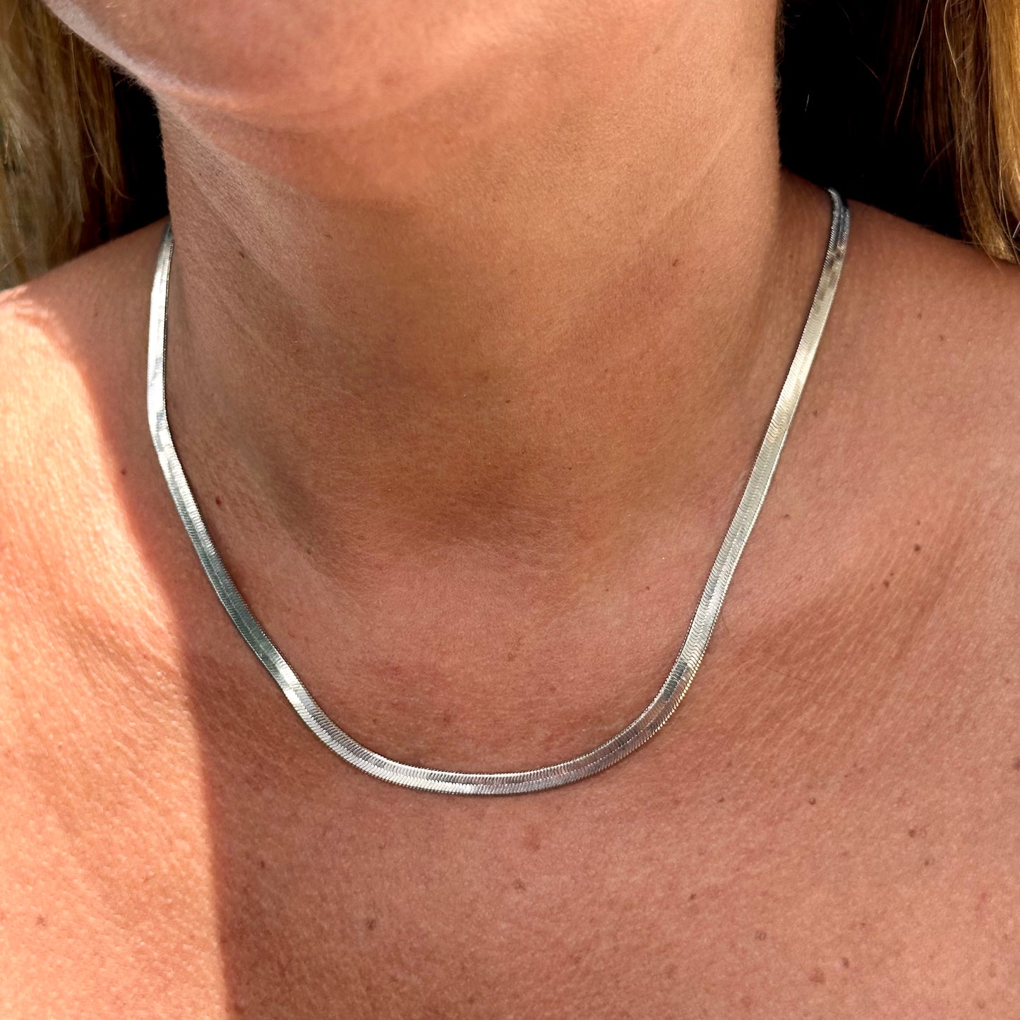 Flat Necklace in 18K Gold Plated