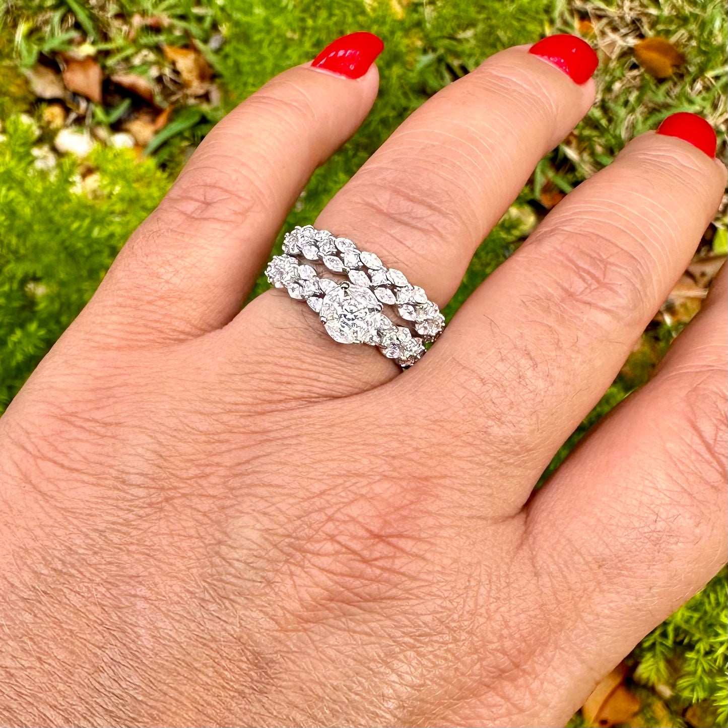 Flower Ring in Sterling Silver 925