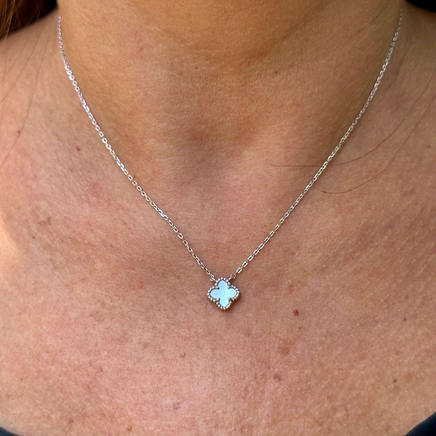 Flower Necklace in Sterling Silver 925
