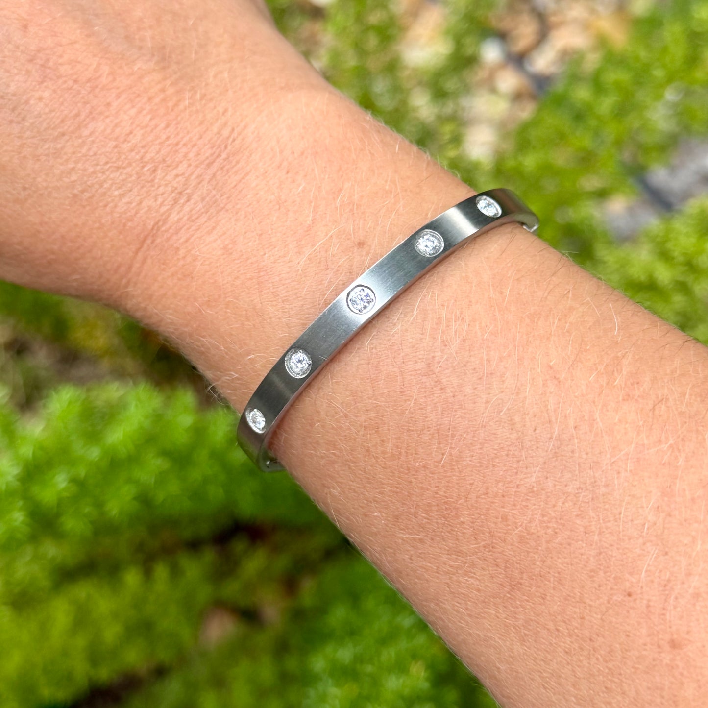 Flat Bracelet w/ Zirconias in Stainless Steel 316L