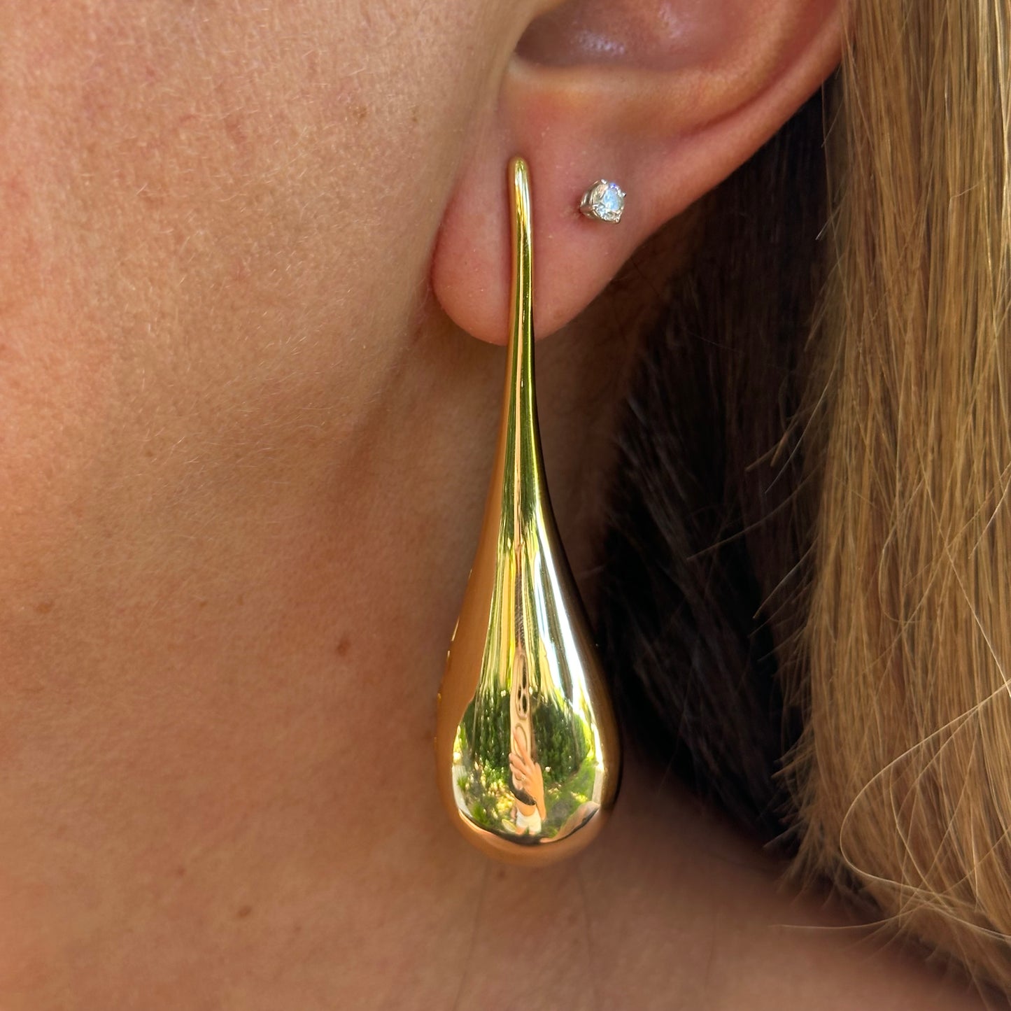 Drop Earrings in 18K Gold Plated