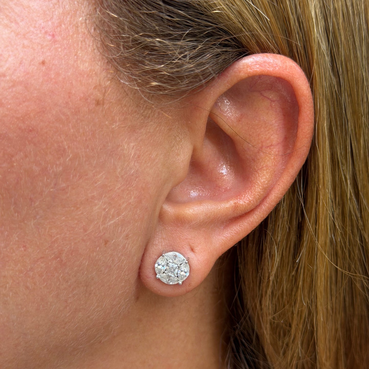 Moissanite Star Earrings in Sterling Silver 925