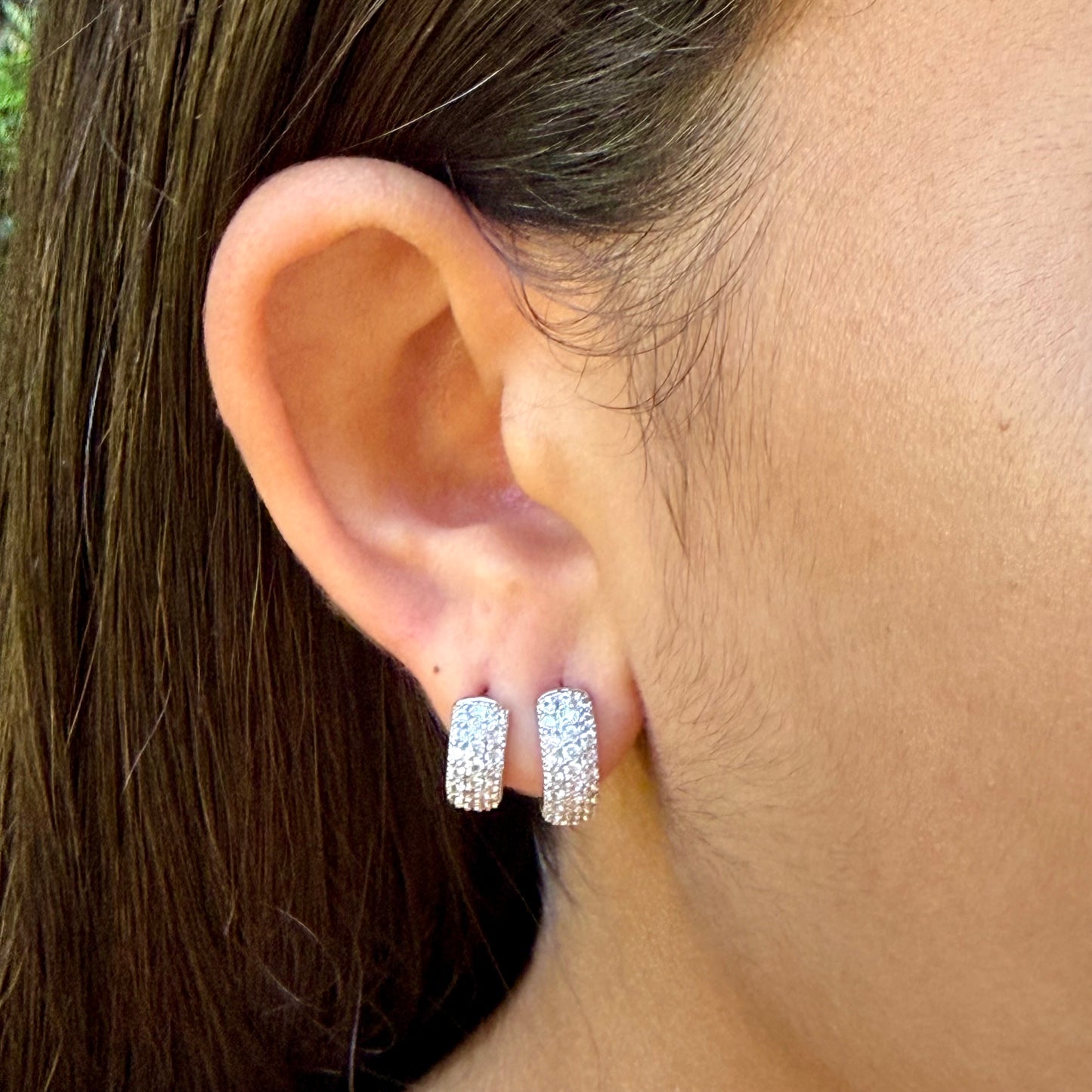 Hoop w/ Zirconias Earrings in 18K White Gold Plated