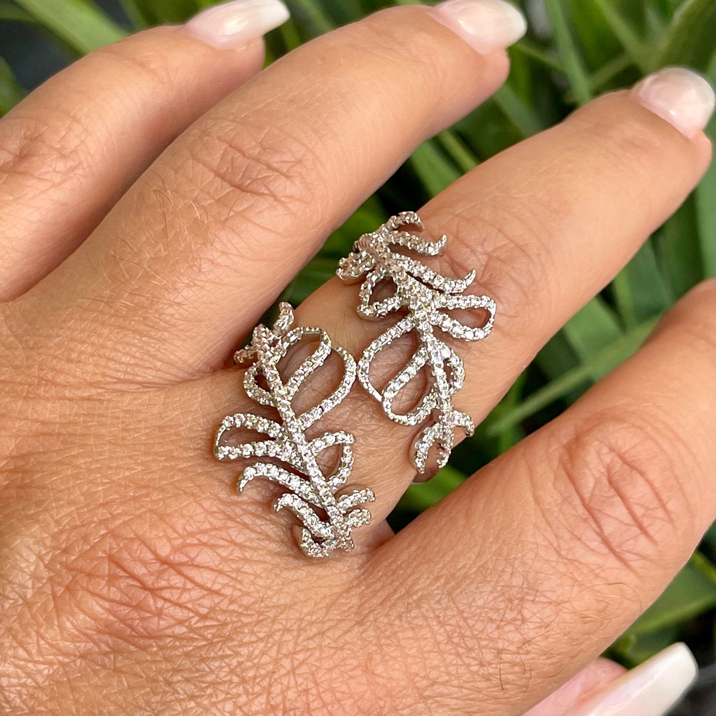 Double Leaf Ring in Sterling Silver 925