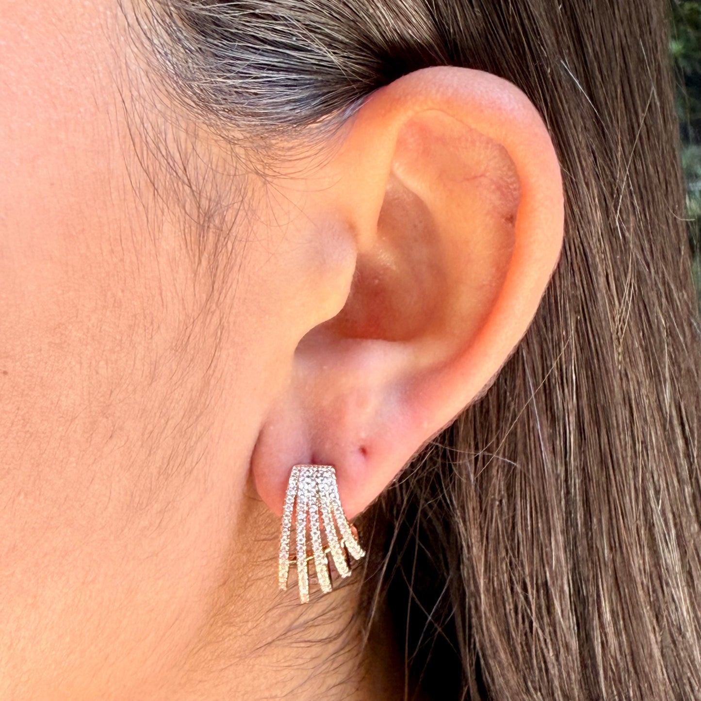 Zirconias Hook in 18K Gold Plated