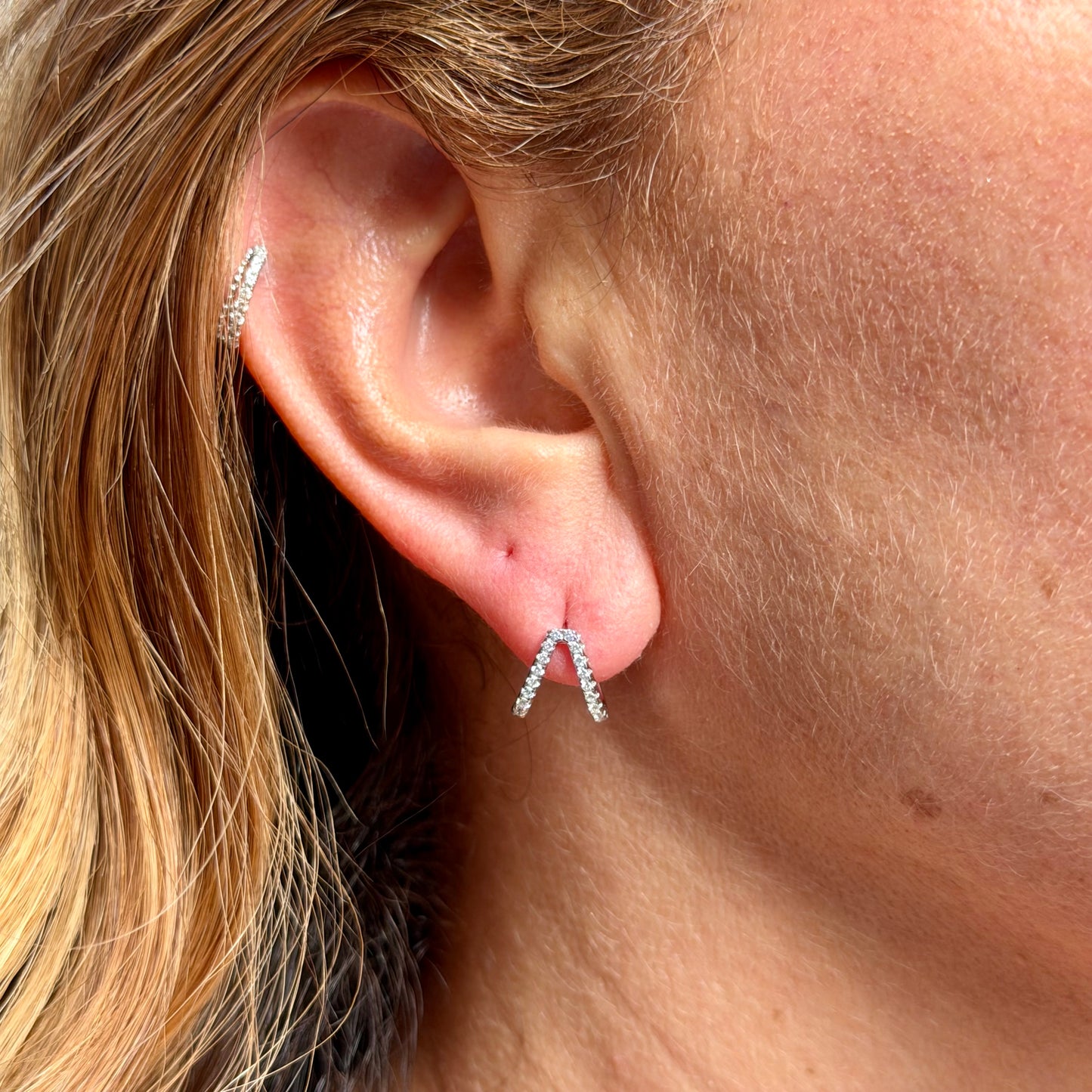 Mini Hook Earrings in Sterling Silver 925