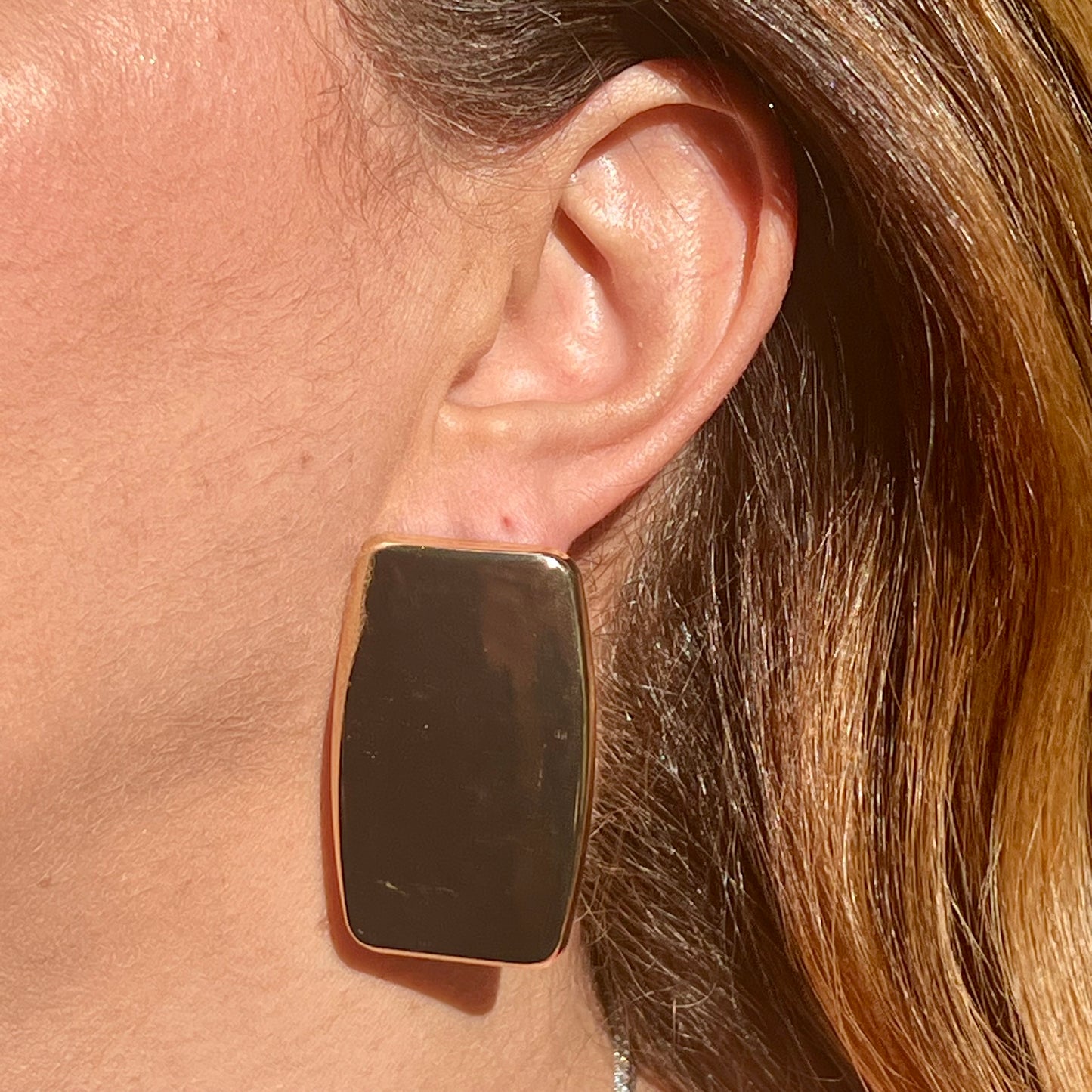 Flat Earrings in 18K White Gold Plated