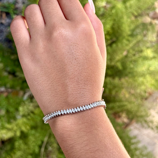 Baguette Tennis Bracelet in 18K White Gold Plated