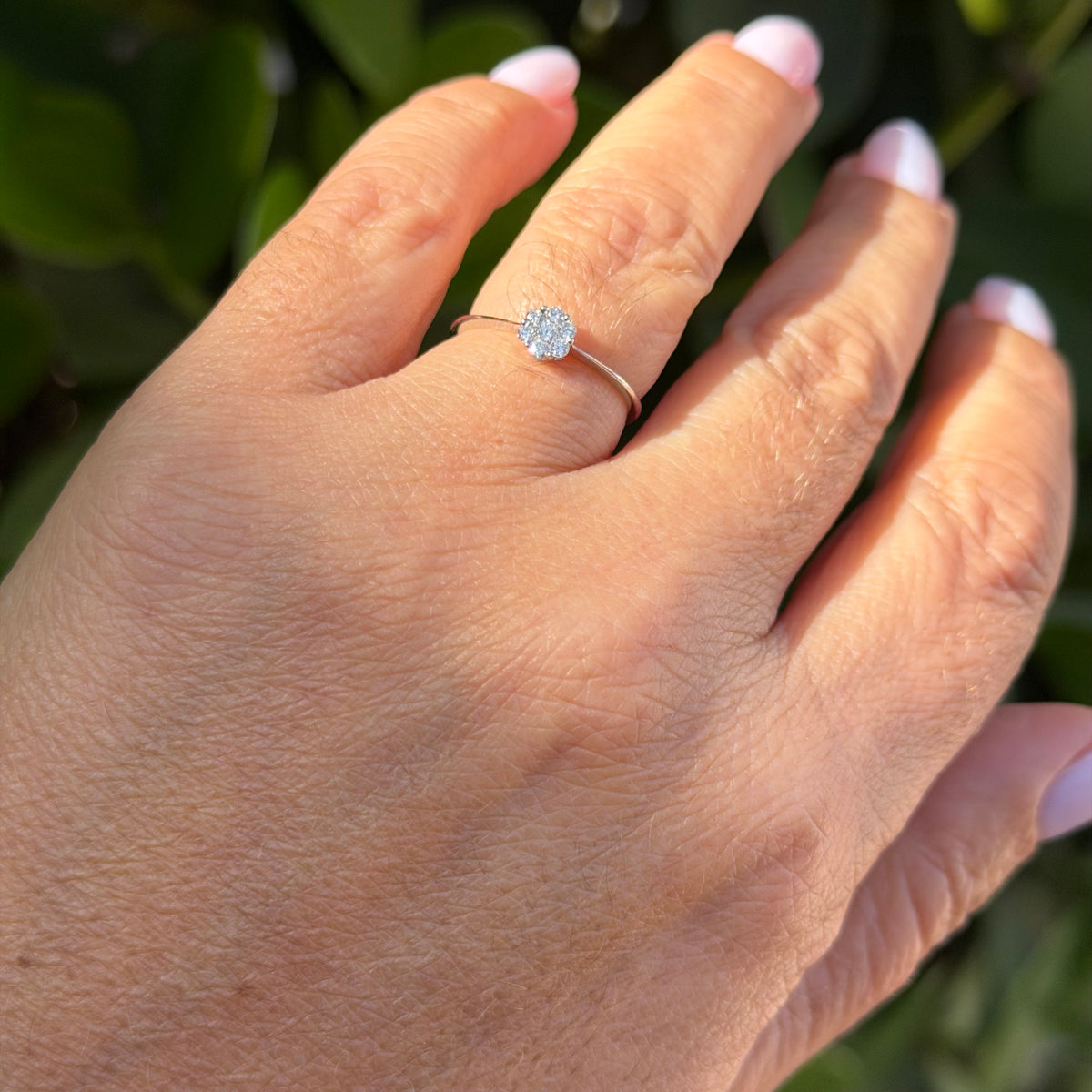 Light Spot Ring in 18K Gold