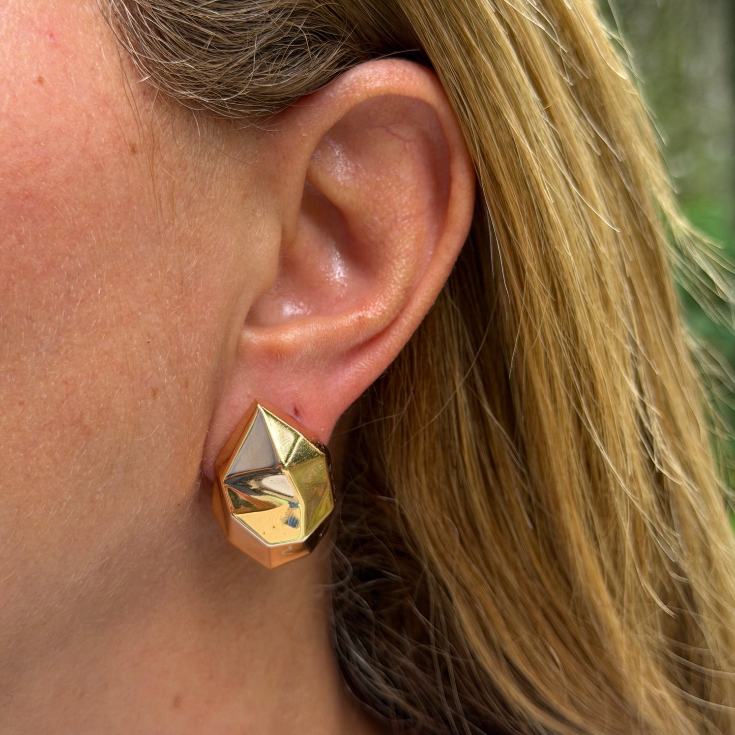 Rock Earrings in 18K Gold Plated