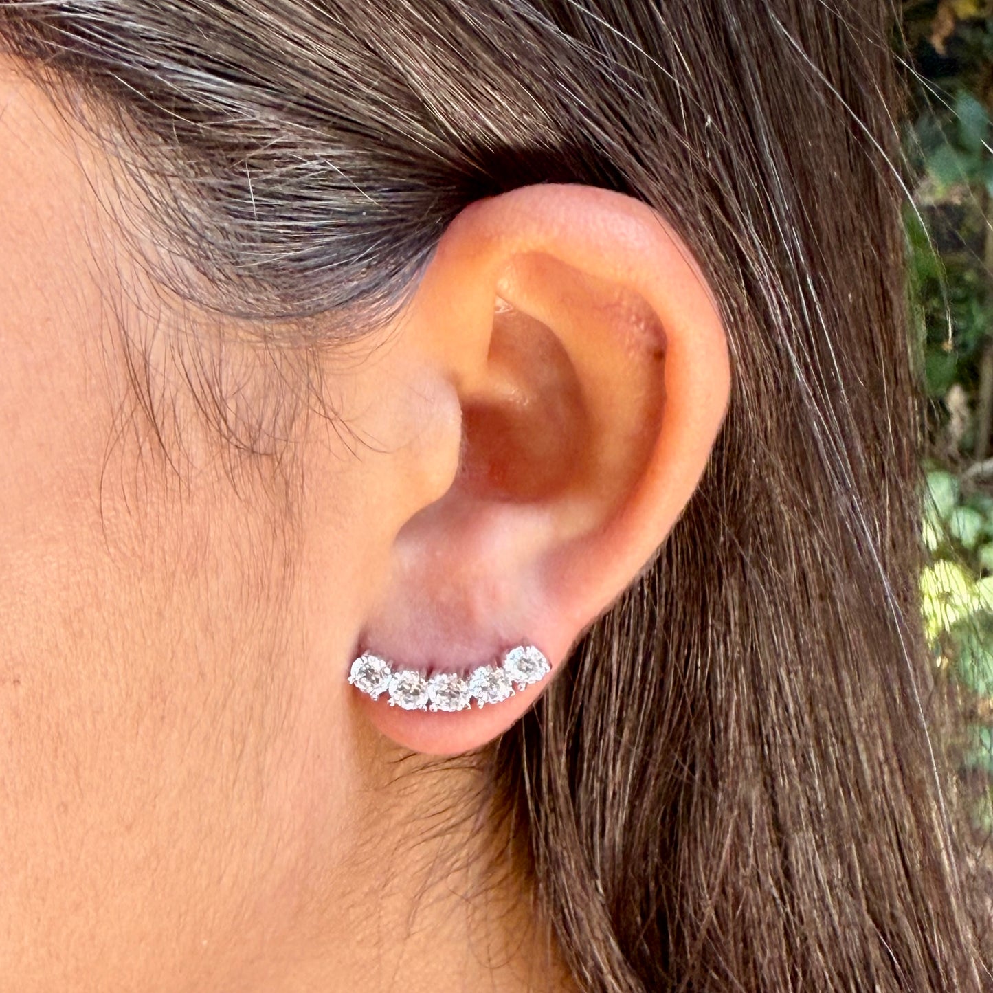 White Zirconias Ear Cuff in 18K White Gold Plated