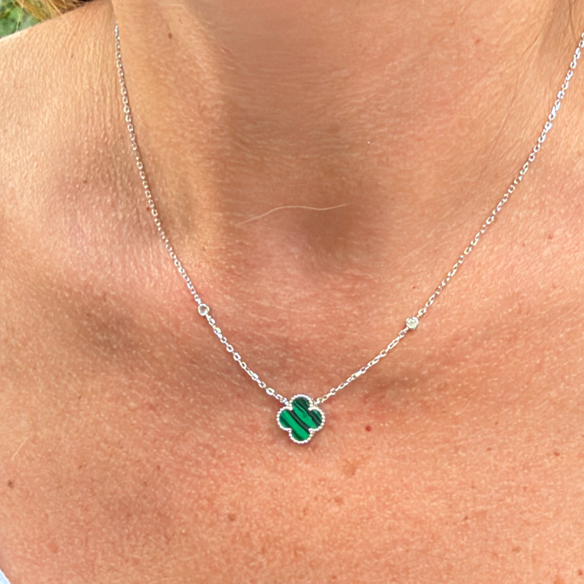 One Flower Necklace in Sterling Silver 925