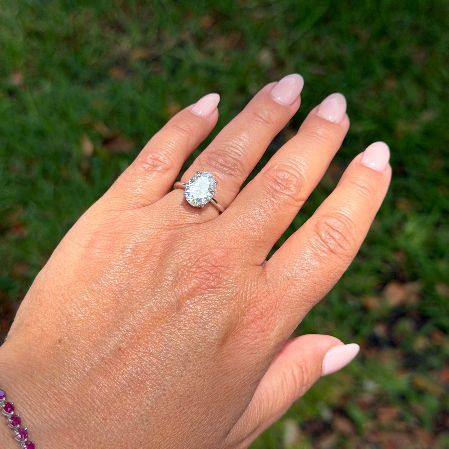 Moissanite Oval Ring in Sterling Silver 925