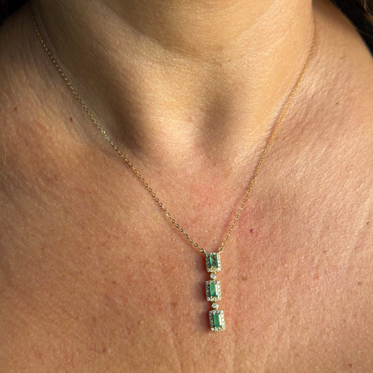 Fayfa Necklace in 18K Gold