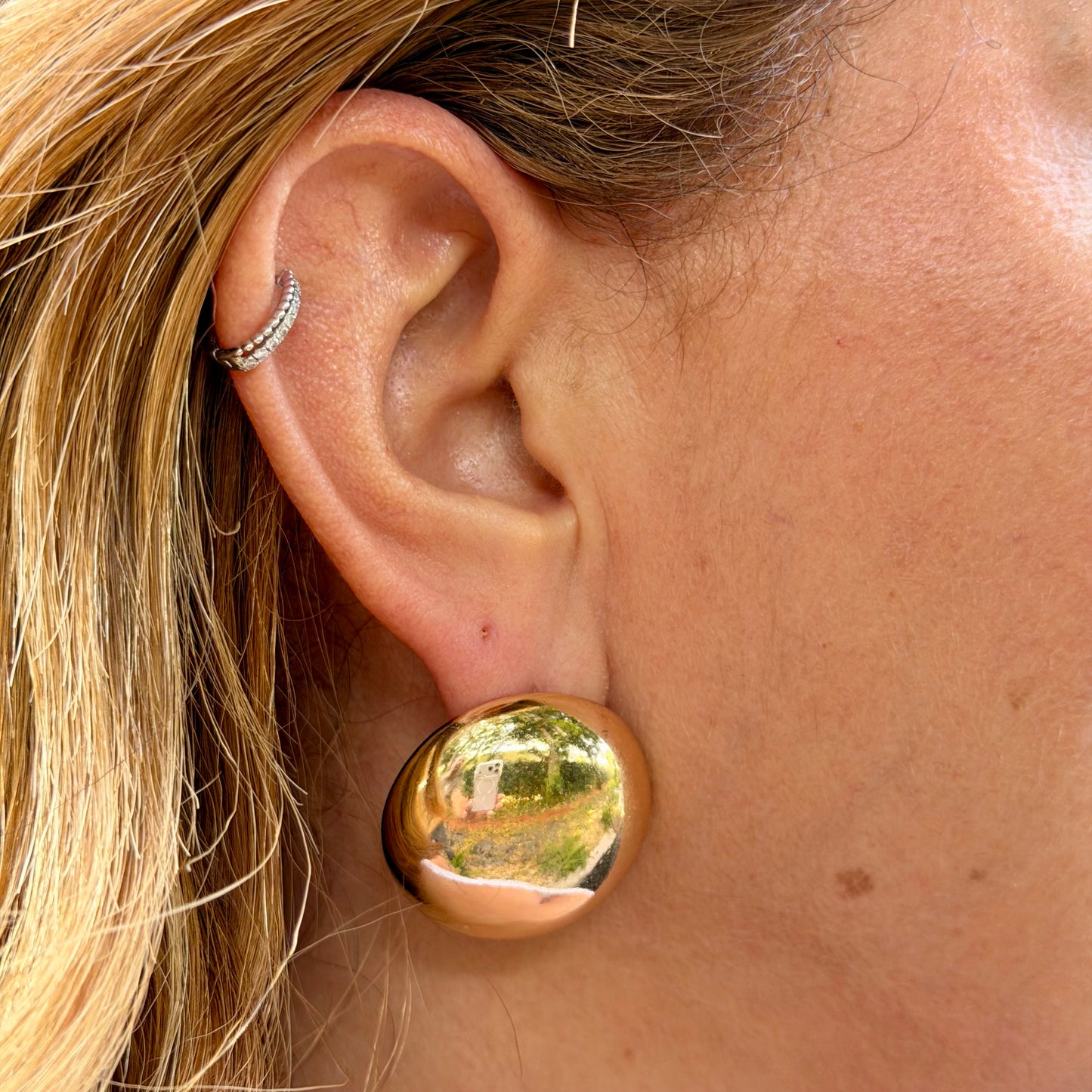 Flat Earrings in 18K Gold Plated