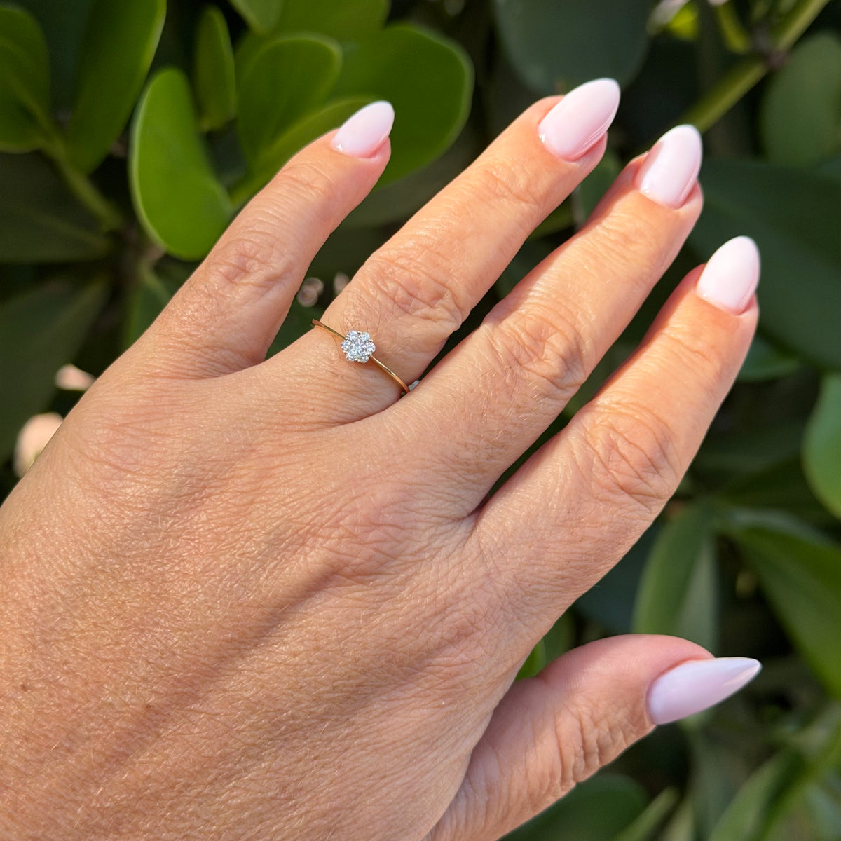 Light Spot Ring in 18K Gold