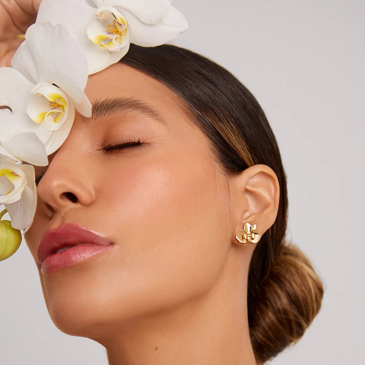 Evolua Earrings in 18K Gold Plated by Anna Prata