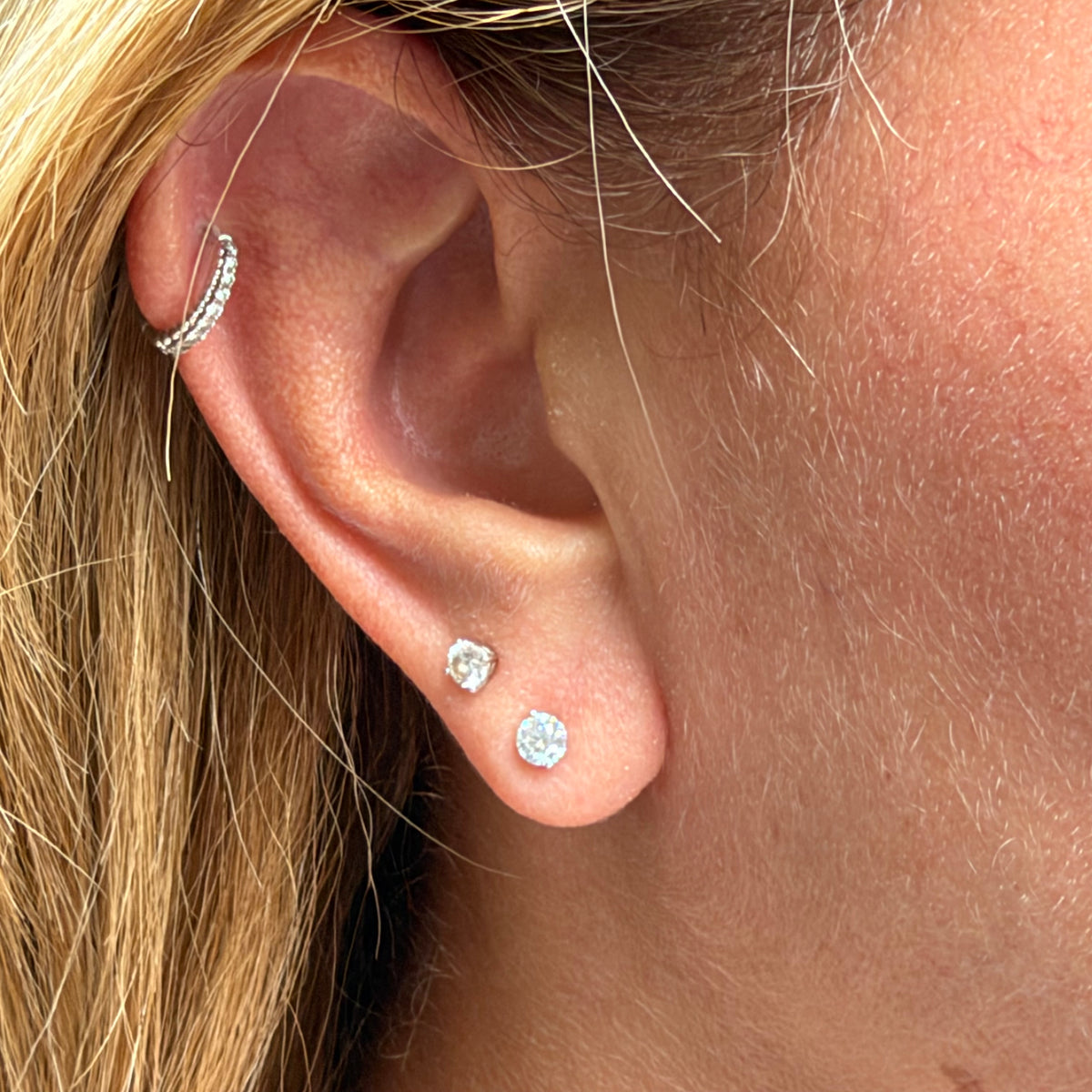 Moissanite Light Spot Earrings in Sterling Silver 925