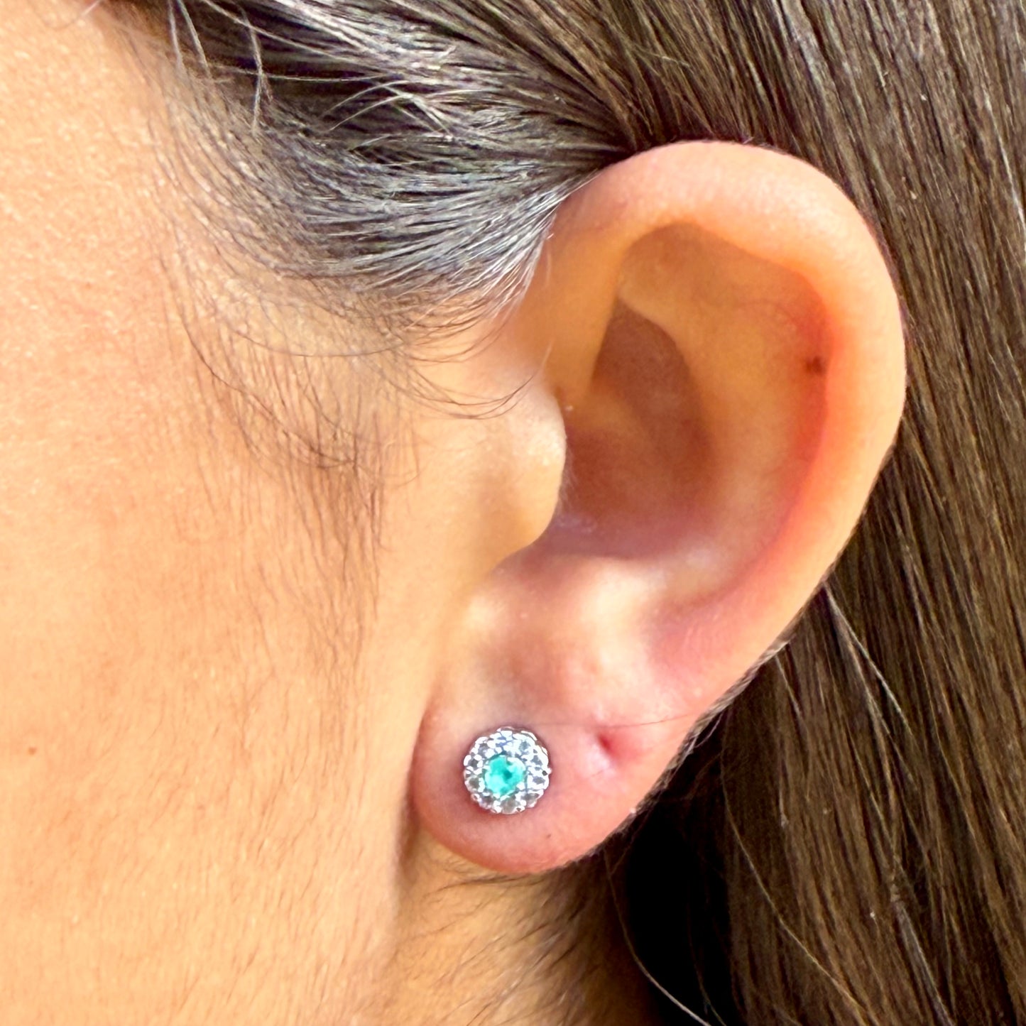 Light Spot Earrings in 18K White Gold Plated