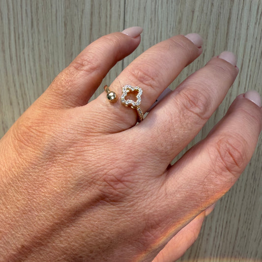 Adjustable Clover Ring in 18K Gold Plated