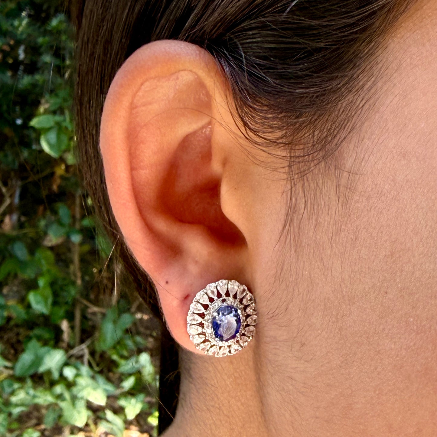 Poggio Earrings in 18K White Gold Plated