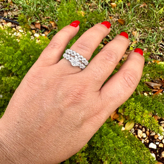 Flower Ring in Sterling Silver 925