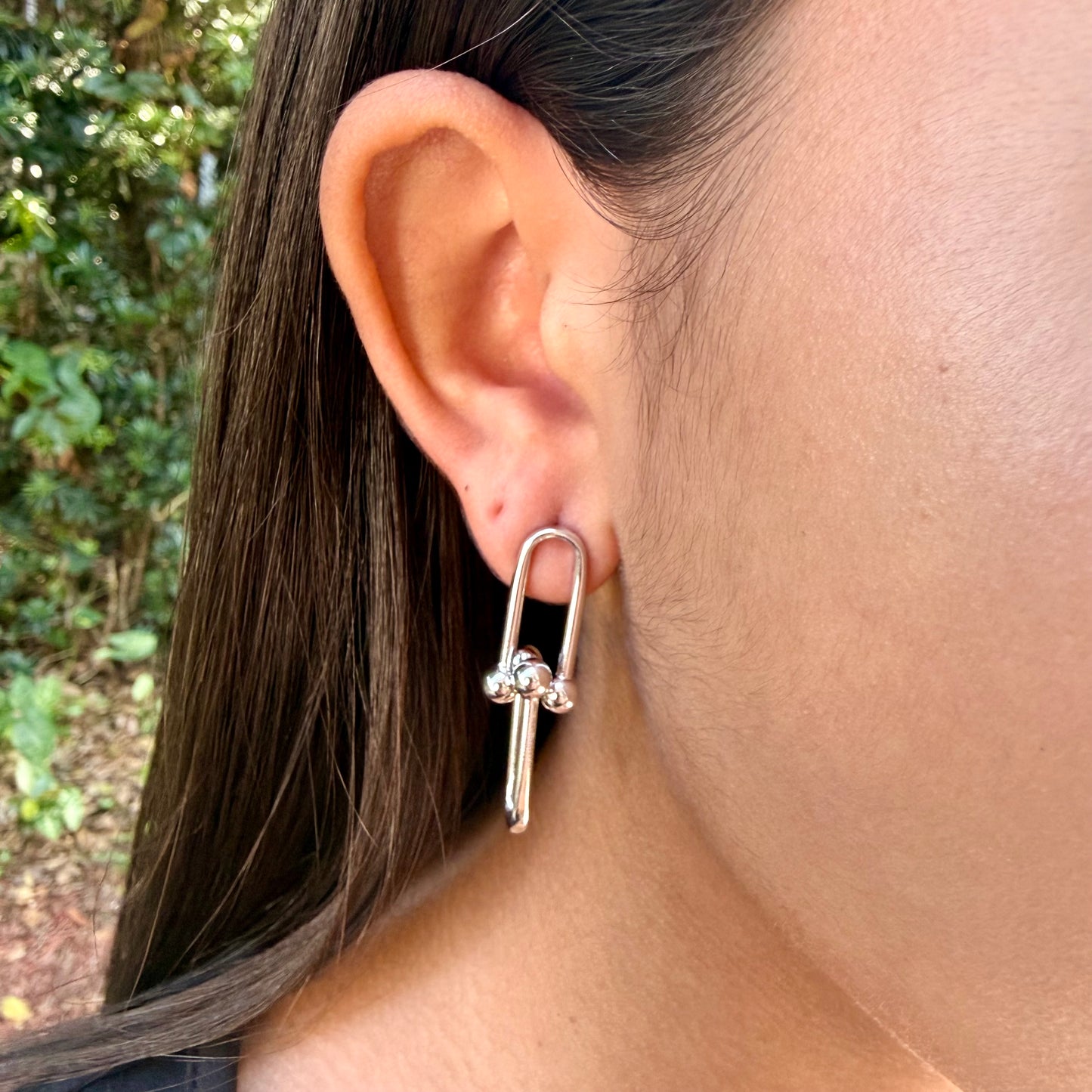 Chain Link Earrings in 18K White Gold Plated
