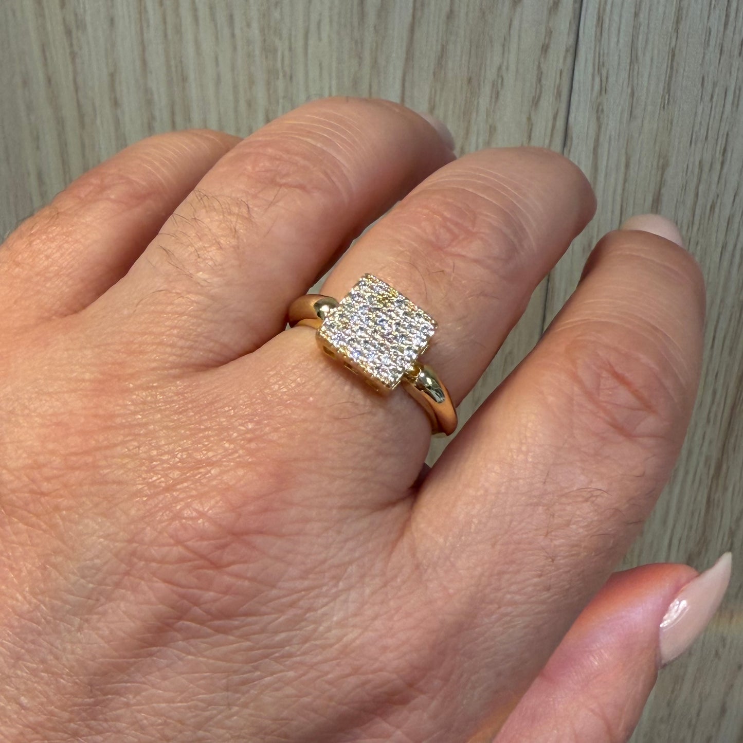 Table Ring in 18K Gold Plated