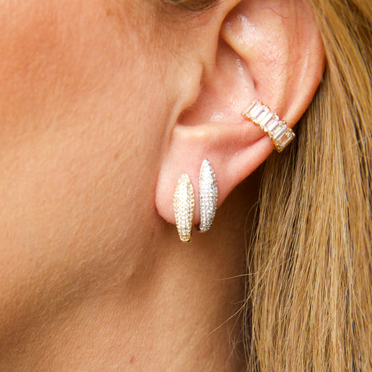 Hoop w/ Zirconia Earrings in 18K Gold Plated
