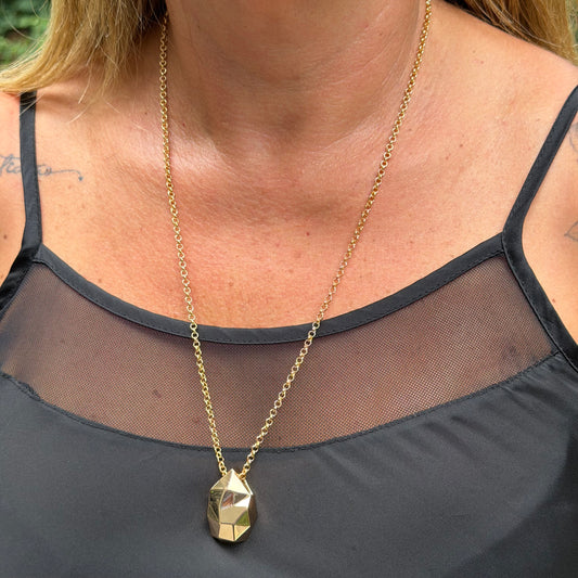 Rock Necklace in 18K Gold Plated