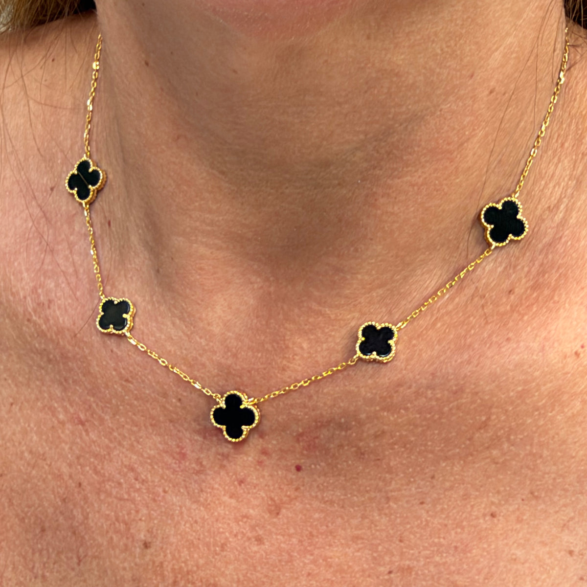 Five Flowers Necklace in Sterling Silver 925