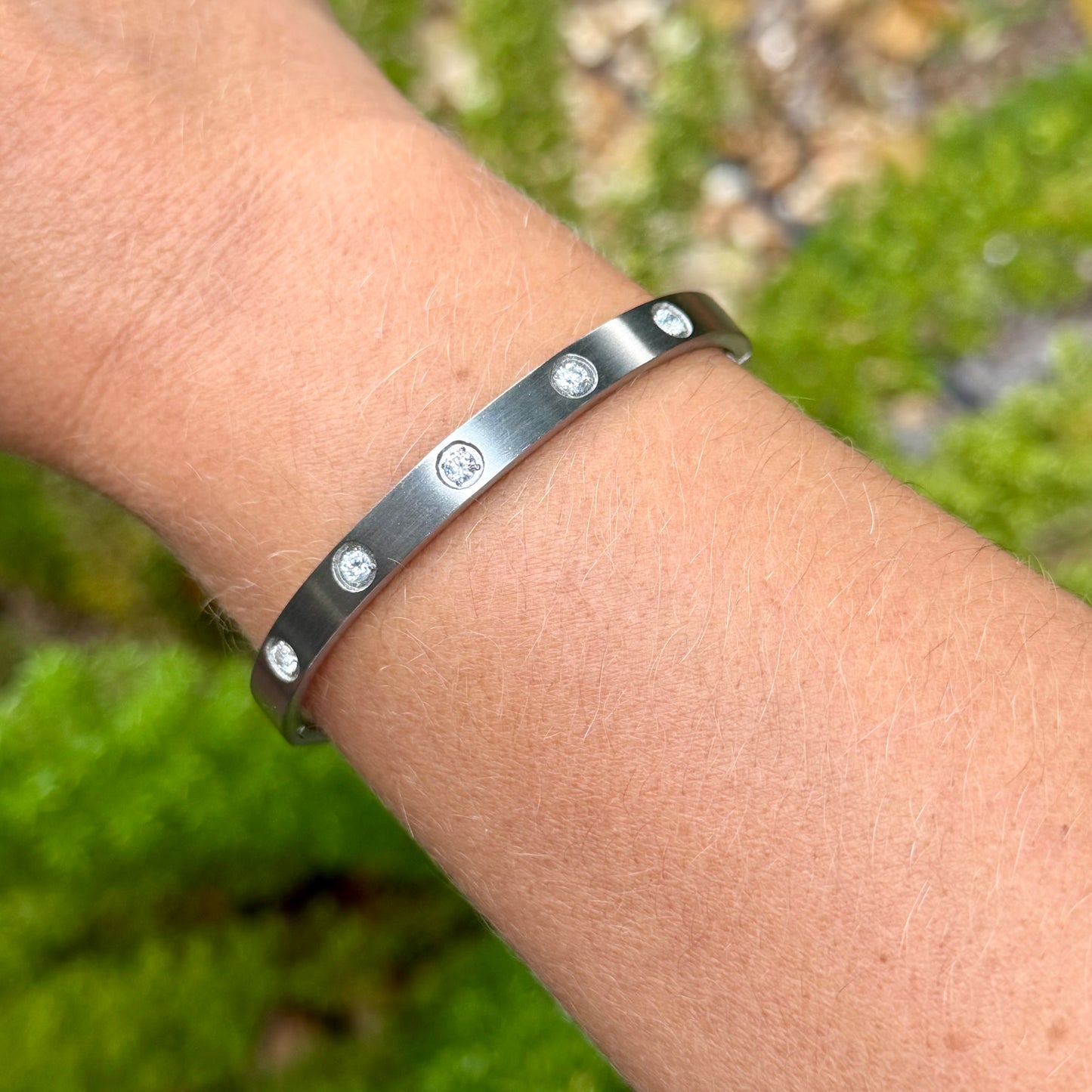 Flat Bracelet w/ Zirconias in Stainless Steel 316L