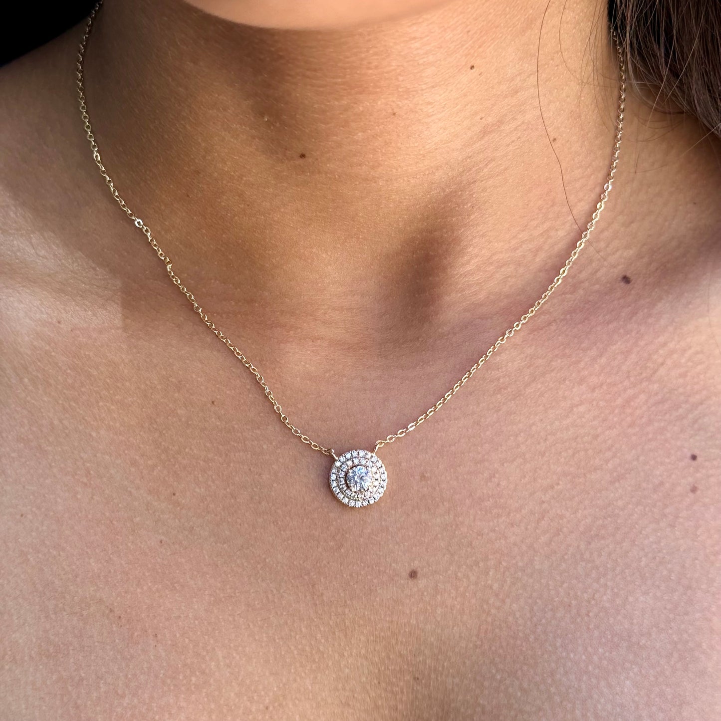 Target Necklace in 18K White Gold Plated