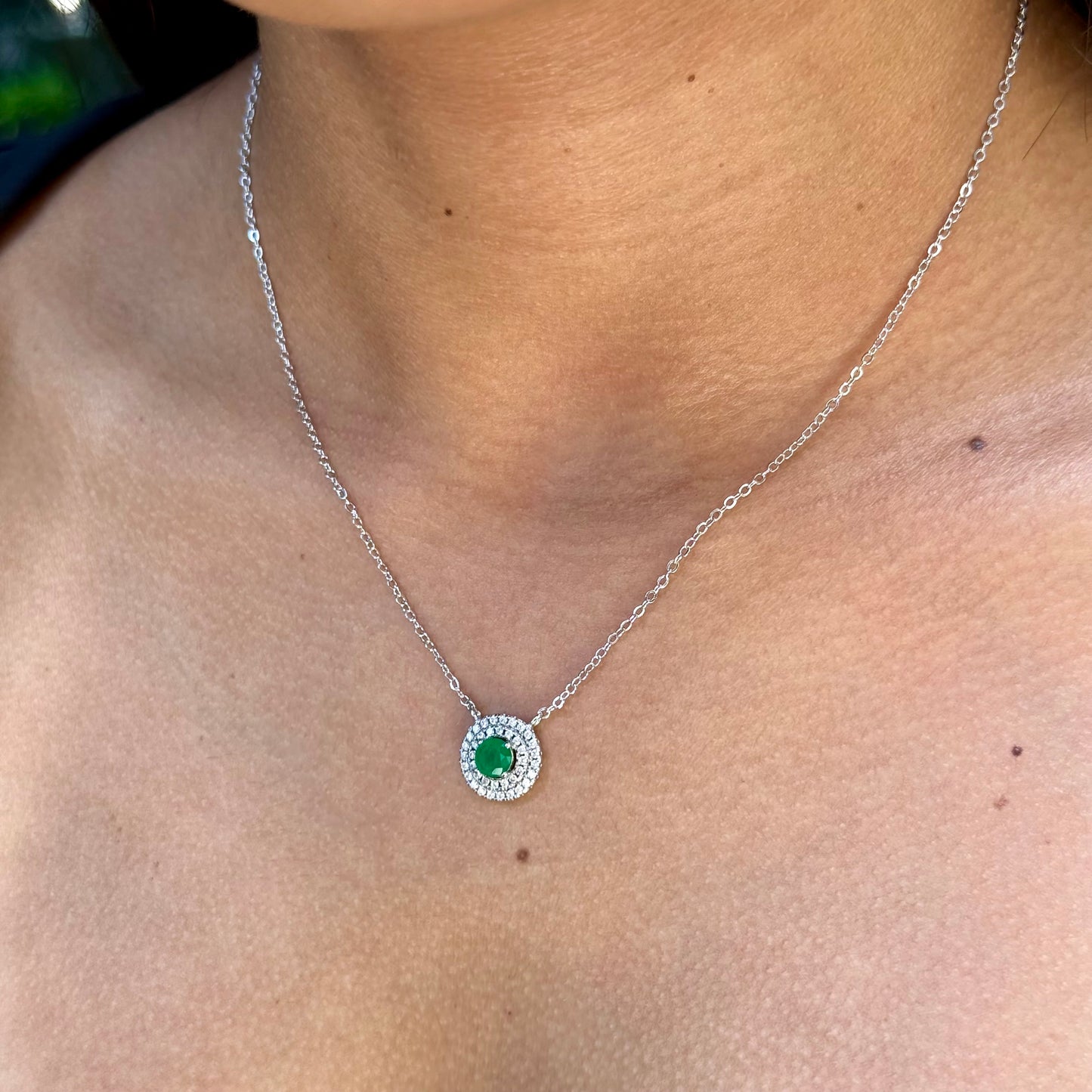 Target Necklace in 18K White Gold Plated