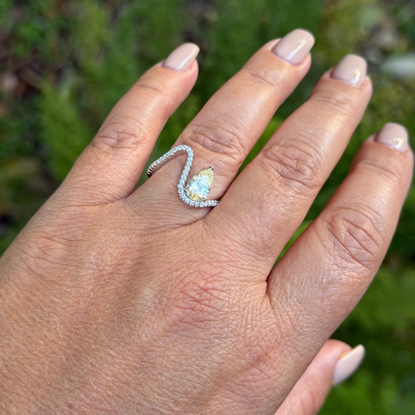 Citrine Heart Ring in 18K White Gold Plated