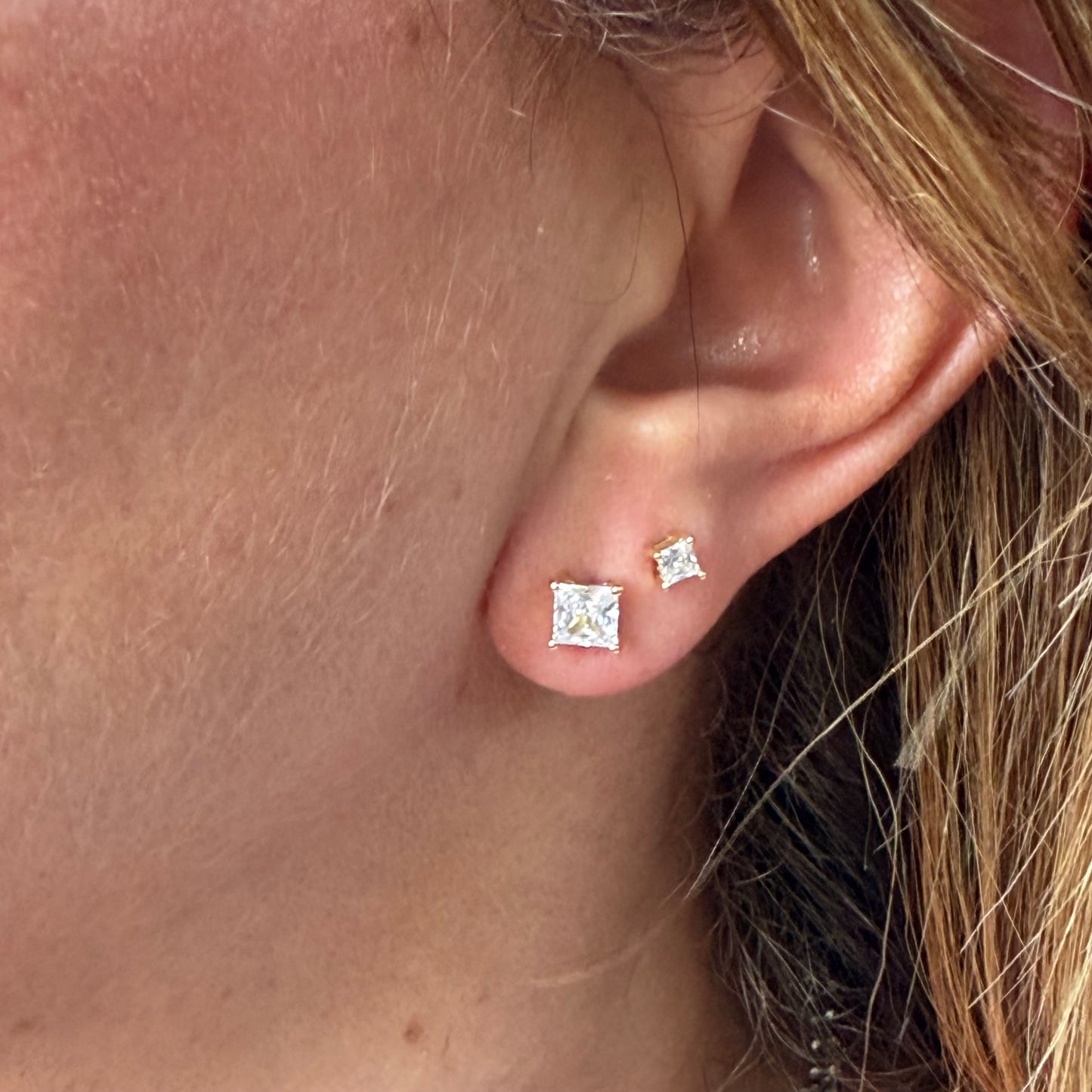 Square Light Spot Earrings in Sterling Silver 925