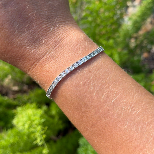 Tennis Bracelet in 18K White Gold