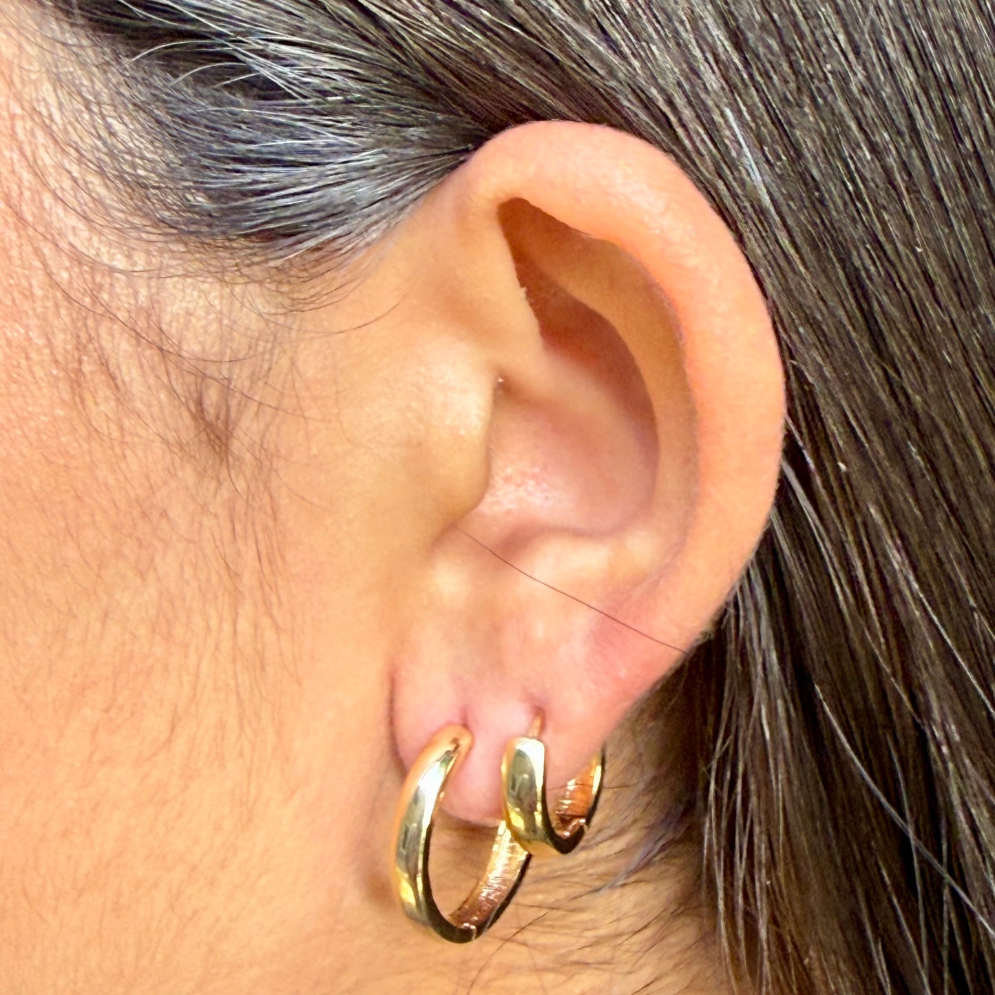 Flat Hoop Earrings in 18K Gold Plated
