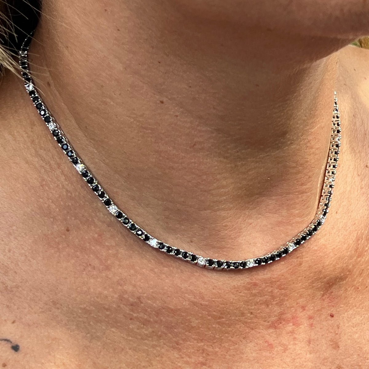 Black & White Tennis Necklace in Sterling Silver 925